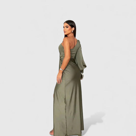 Lynn Maxi – Elegant One-Shoulder Silhouette
