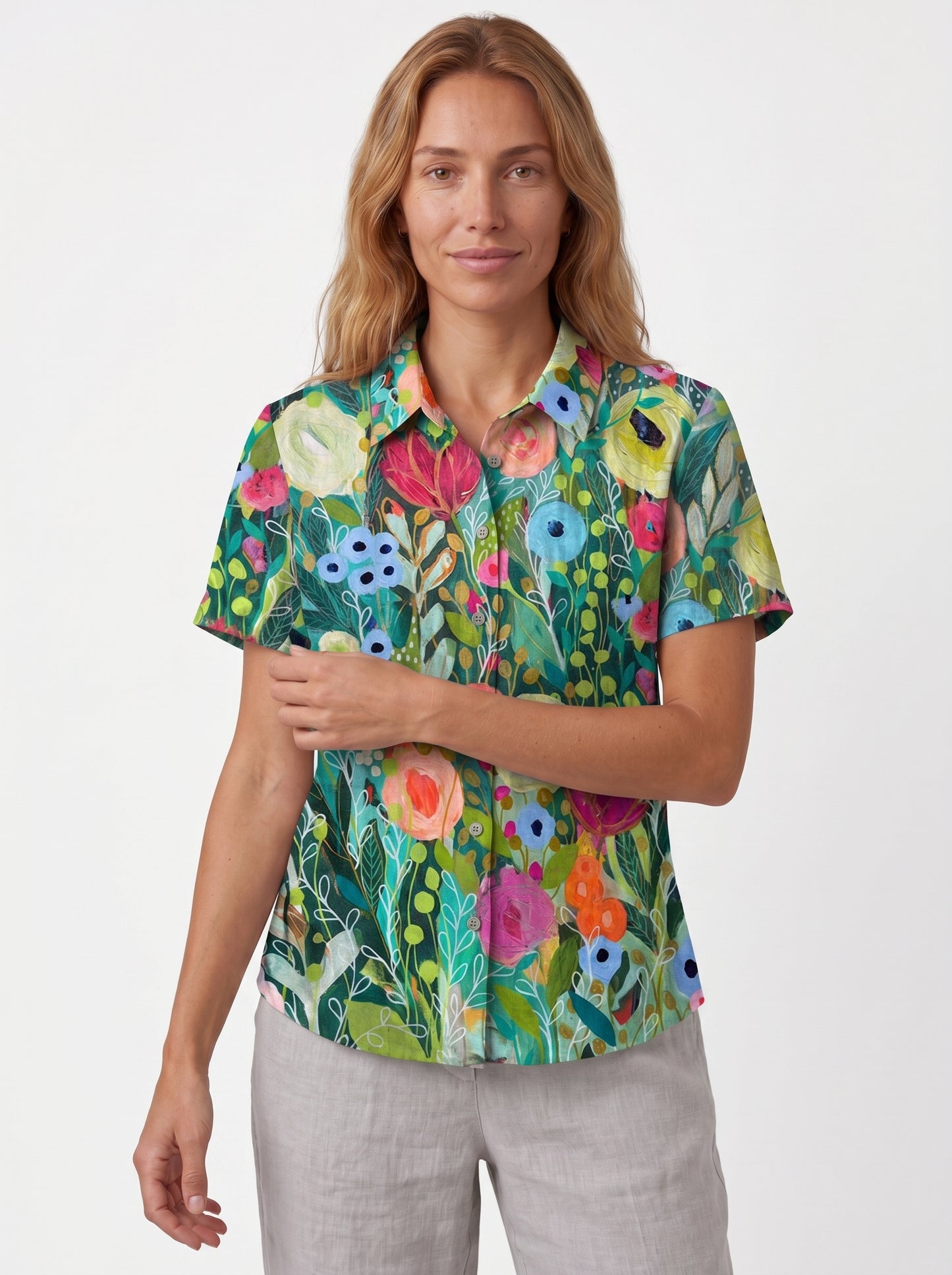 Eva | Floral Print Short Sleeve Top with V-Neck — front