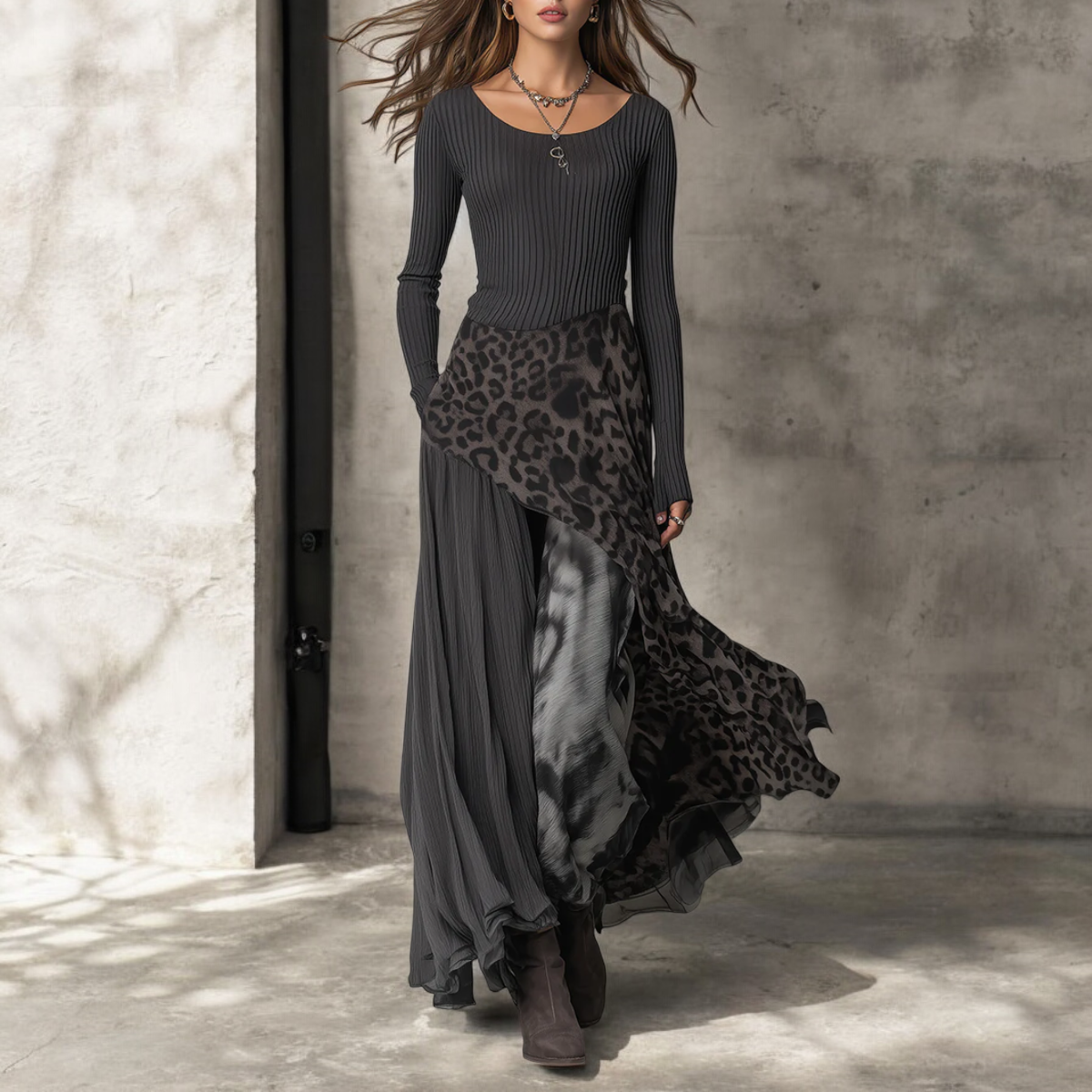 NKEM - Long Dress with Elegant Leopard Print and Flattering Flow