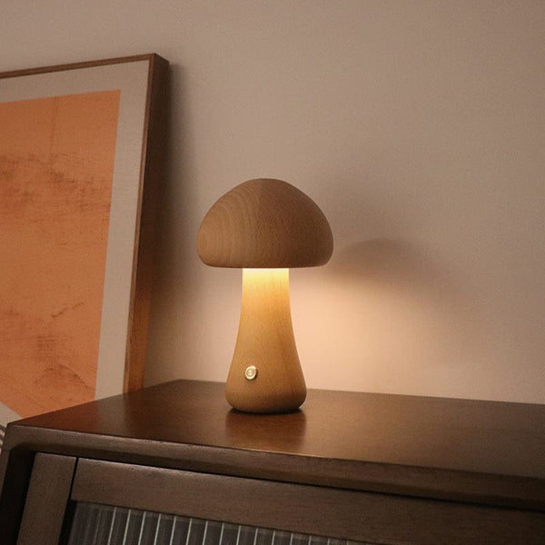 Pilz-Nachttischlampe