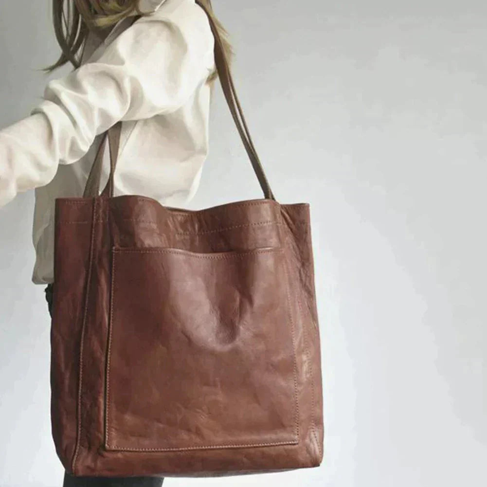 Lorena - Modern and elegant leather bag