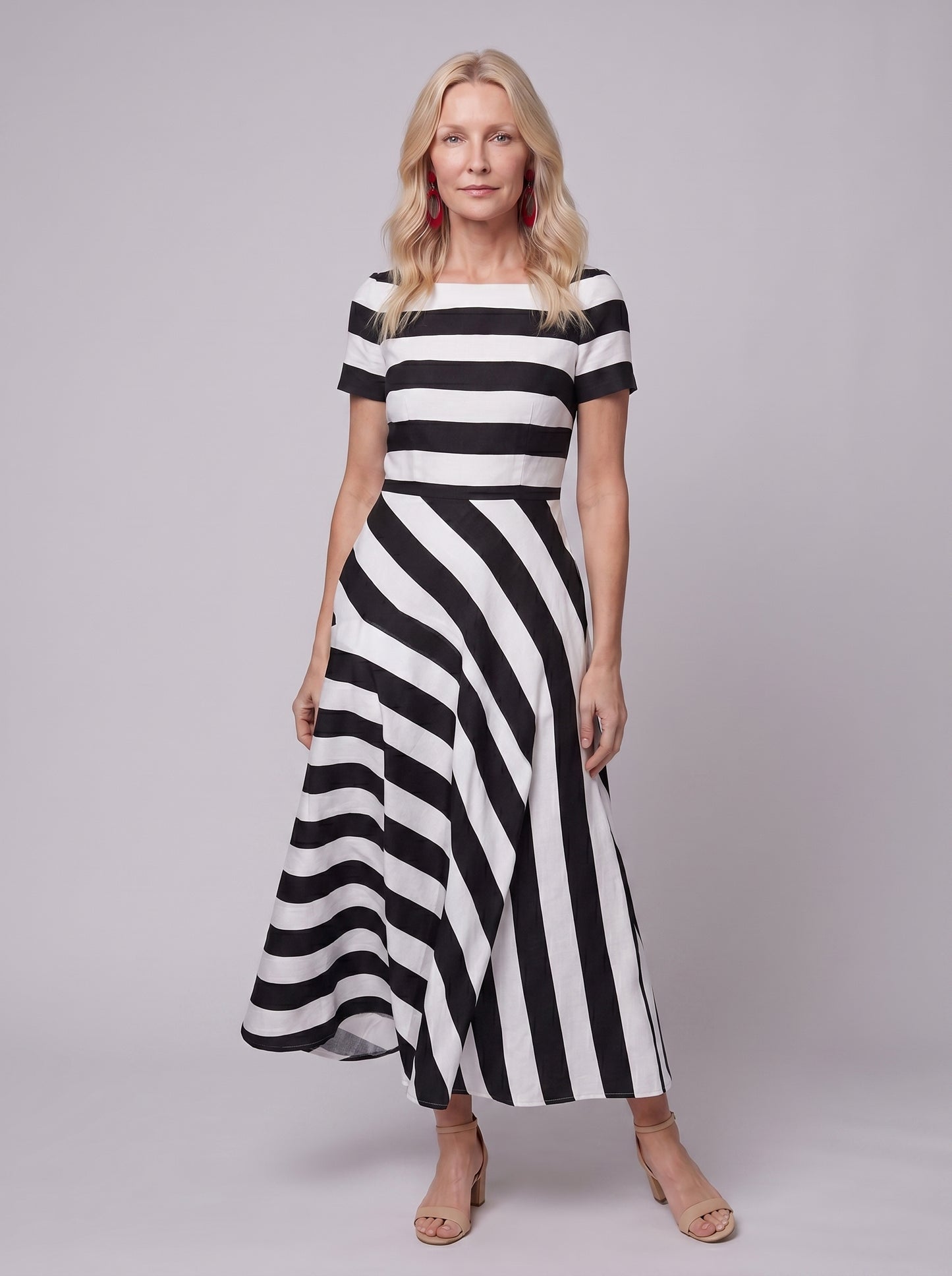 Alma - Formal Maxi Dress Striped A-Line with Boat Neck and Short Sleeves — Black_front