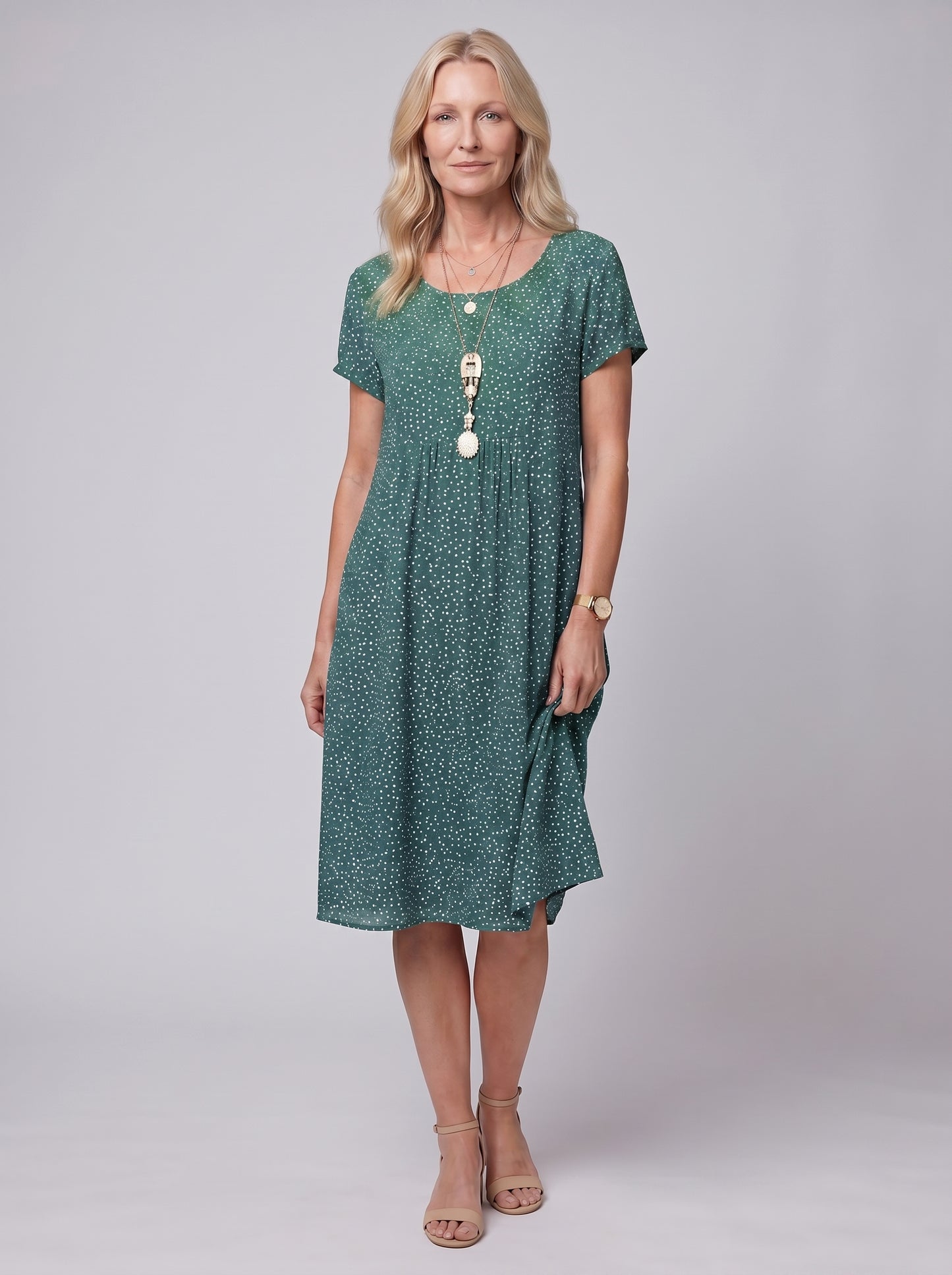 Clara - Floral Midi Sundress with V-Neck and Short Sleeves — Green_front