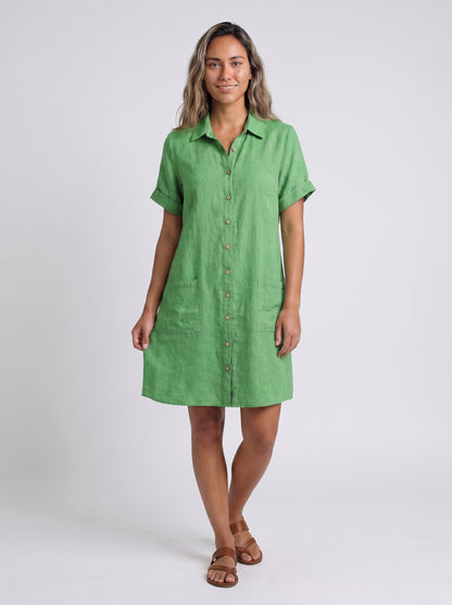 Remy - Midi Shirt Dress with Button Front and Patch Pockets — Green_front