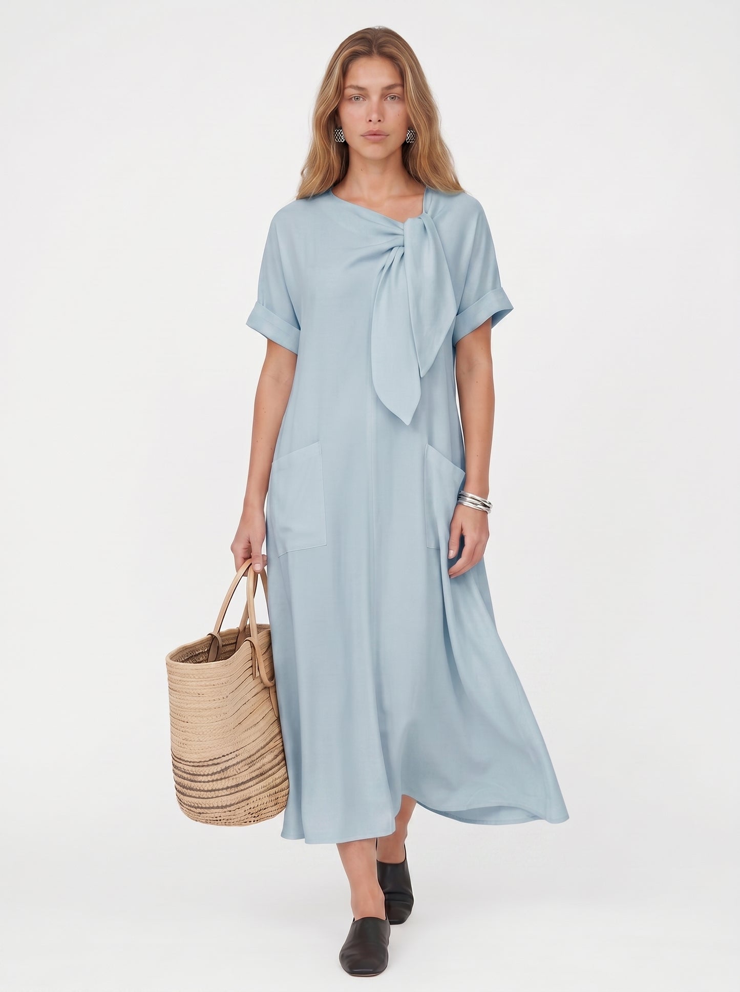 Vera | Effortless Flowy Maxi Dress with Bow Neckline & Front Pockets — Blue_front