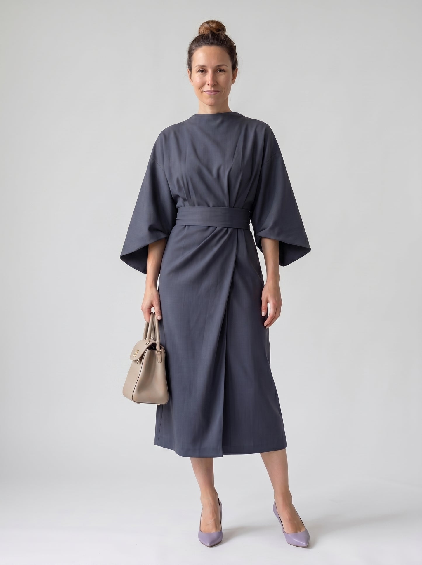 Vera | Elegant Maxi Dress with Belted Waist & Wide Sleeves — Gray_front