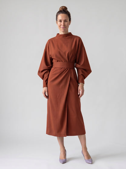 Vera | Elegant Maxi Dress with Belted Waist & Wide Sleeves — Rust Brown_front